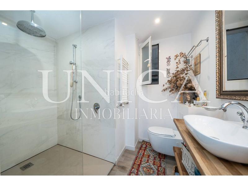 Foto 731a5467-f976-43fa-8fe3-bdeb5c68b0cd. Piso espacio, luz y cuatro balcones en arguelles en Madrid