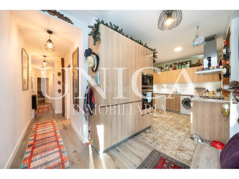 Foto ffae5b2a-e5b1-4ae3-99d5-1dcef3609cb9. Piso espacio, luz y cuatro balcones en arguelles en Madrid