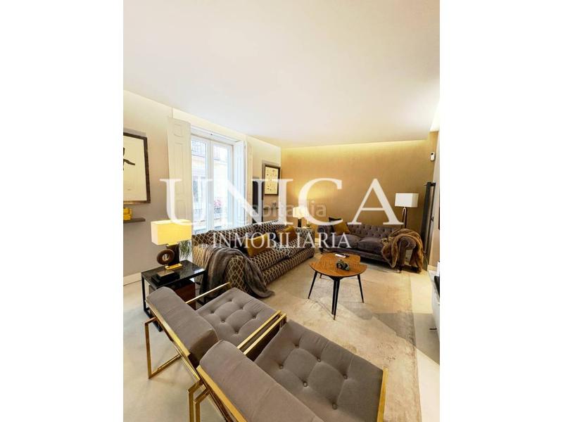 Foto 2d2c28a0-48ad-4f30-84b2-f2d144c5fe0b. Piso  en venta en universidadmalasaña28004 en Madrid