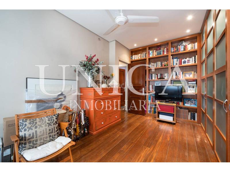 Foto 026c8c12-0128-46f6-84b6-2e9b04decbe6. Piso vivienda con plaza de garaje en buena finca dEl Viso en Madrid