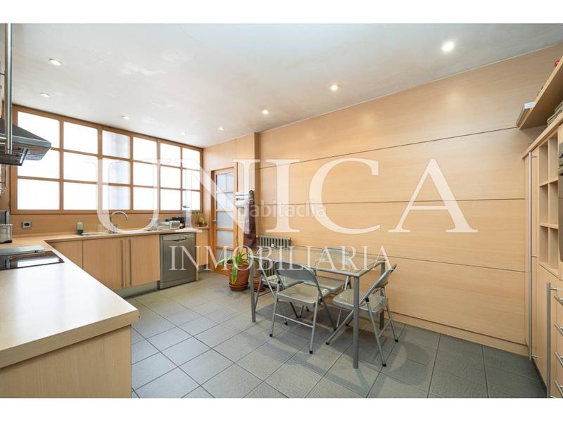 Foto 06e29e96-0f4a-48c4-a477-971438fc35f5. Piso vivienda con plaza de garaje en buena finca dEl Viso en Madrid