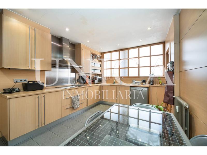 Foto 6e76c9c5-2111-44b0-89d2-b7550f24dda2. Piso vivienda con plaza de garaje en buena finca dEl Viso en Madrid