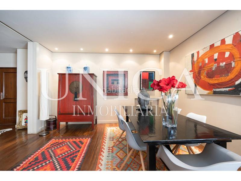 Foto d1fc76eb-de68-4e2d-810a-393039498d42. Piso vivienda con plaza de garaje en buena finca dEl Viso en Madrid