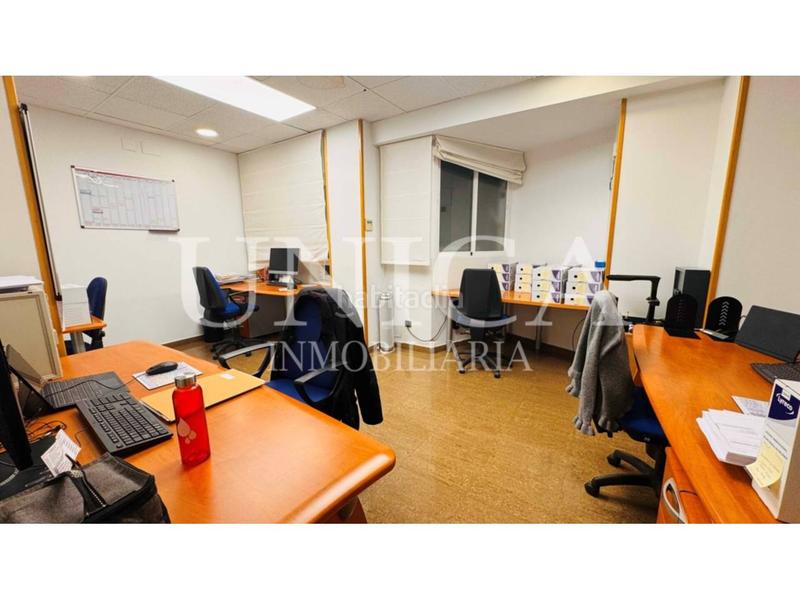 Foto 25b9d899-abf8-44af-a6fe-ad1aae2653b2. Flat with heating in Castillejos-Cuzco Madrid