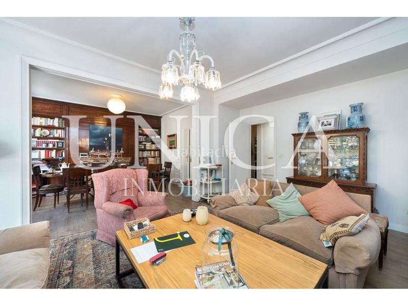 Foto 8a1fe798-2ea8-4f07-b05b-e8e460c7e40b. Piso exclusiva vivienda con terraza en El Viso en Madrid