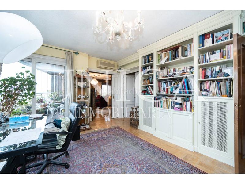 Foto 32365ce7-3600-4273-986e-9d30ee755233. Duplex with heating parking in Costillares Madrid