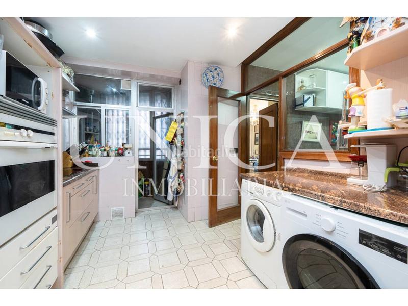 Foto 65168036-3e30-4336-aa04-0bc672eaf7ca. Duplex with heating parking in Costillares Madrid