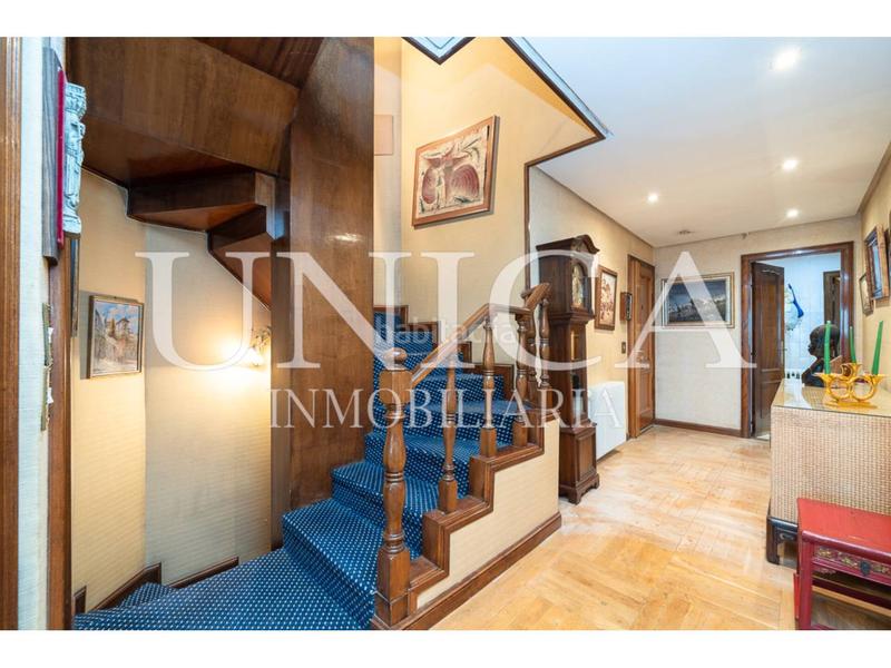 Foto 74681dfb-f9a8-4719-b925-fc546236abc0. Duplex with heating parking in Costillares Madrid