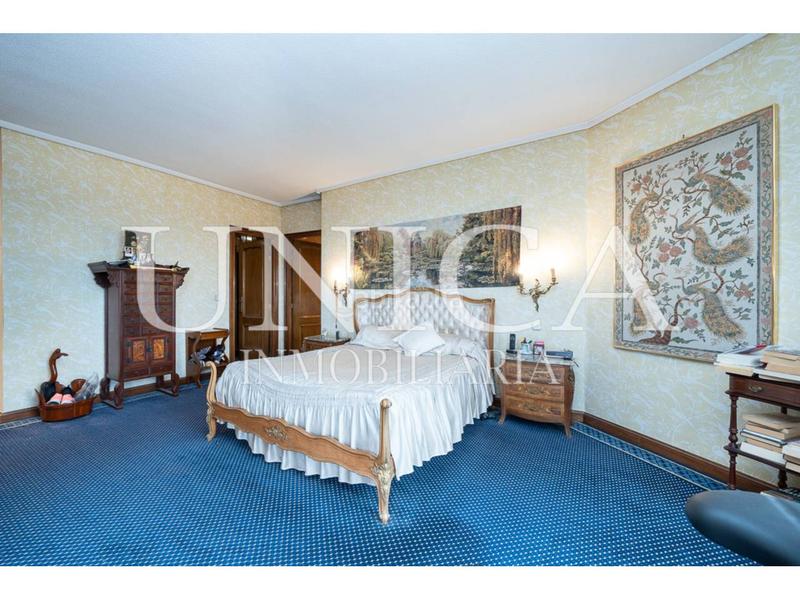 Foto 931746d7-b85d-49a9-a9b9-52d49cdc32b4. Duplex with heating parking in Costillares Madrid