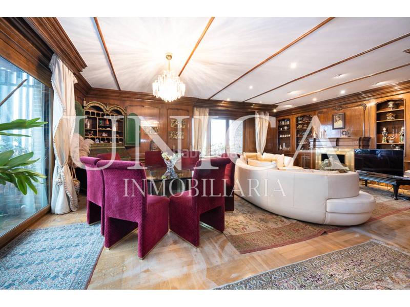 Foto ec345597-3c03-460c-b82f-d3d8f4a5deb8. Duplex with heating parking in Costillares Madrid