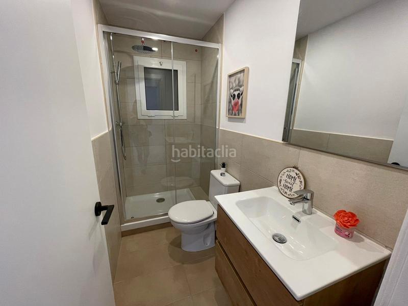 Foto 6c64ac4f-b2ec-4dca-8a7f-a7655e5477aa. Pis amb calefacció a Bellvitge Hospitalet de Llobregat (L´)