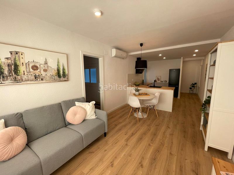 Foto ec5875d9-052a-4cf7-a086-d7e98b17dfda. Pis amb calefacció a Bellvitge Hospitalet de Llobregat (L´)