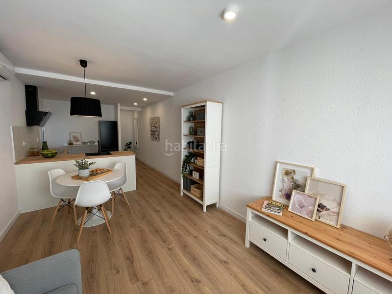 Foto f277811e-8def-40ee-8278-6747f5ee7efc. Pis amb calefacció a Bellvitge Hospitalet de Llobregat (L´)