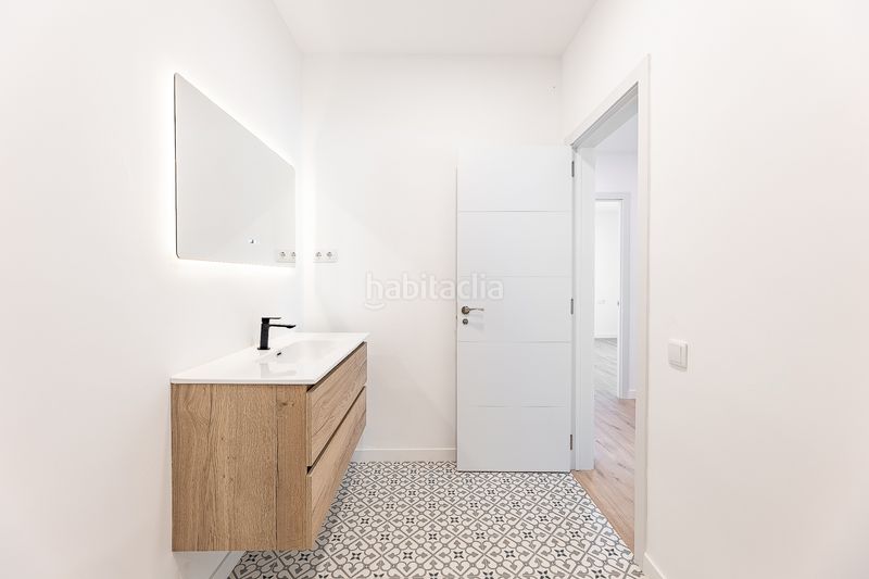 Foto b48b30e4-1872-4889-ba6b-c051c86affbb. Casa adossada amb aparcament a La Serreta Rubí