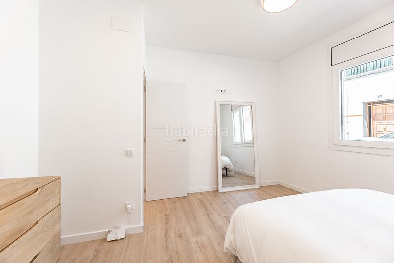 Foto f8aee24d-14b4-4784-b0d7-69bbe05e0dd4. Casa adossada amb aparcament a La Serreta Rubí