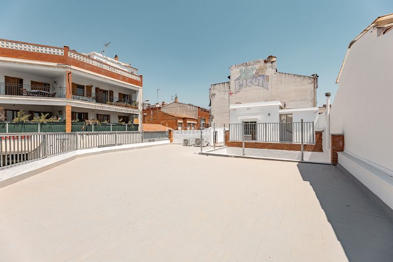 Foto 3752c773-b10e-41ba-a8ce-29c320c2e2ee. Casa adossada amb calefacció a La Serreta Rubí