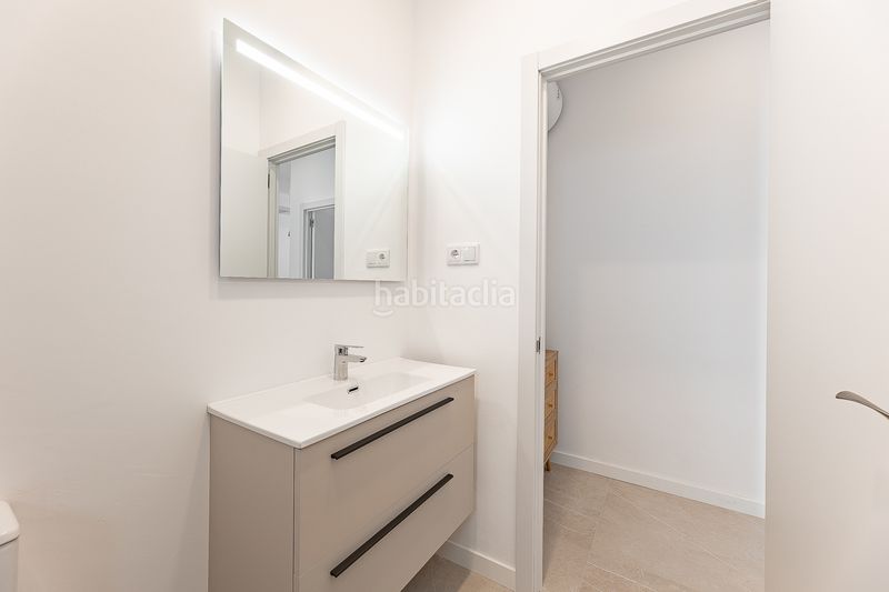 Foto fddbd618-899b-4b2f-a130-36b667cc0553. Casa adossada amb calefacció a La Serreta Rubí
