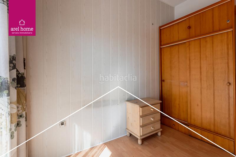 Foto 8639de3b-1cc7-4f25-87de-1ca928555566. Piso  de 4 dormitorios con terraza y balcón con plaza de parquing opcional en Esplugues de Llobregat