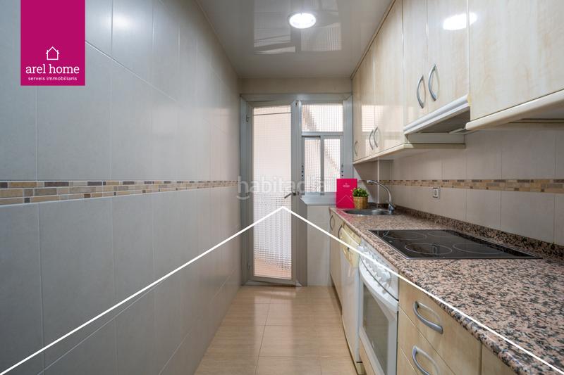 Foto fb7bc8a7-c6ce-42a0-8ca2-856c1fbd1a55. Pis a Can Serra Hospitalet de Llobregat (L´)