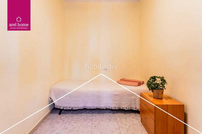 Foto c2a7cef7-3ed7-4af0-8265-144ae3c02247. Pis a Can Vidalet Esplugues de Llobregat