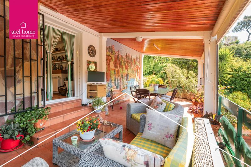 Foto 1226fb2b-7199-4676-a741-6cb5b960f89a. Chalet **casa independiente : tu refugio ideal a 25 minutos de barcelona** en Cervelló