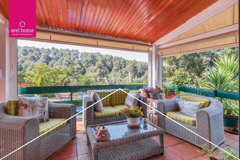 Foto 1beb2369-370c-4804-9f4a-098b879953e0. Chalet **casa independiente : tu refugio ideal a 25 minutos de barcelona** en Cervelló