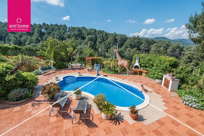 Foto 4d974ed9-b80b-4830-a2b8-10b6ca34e022. Chalet **casa independiente : tu refugio ideal a 25 minutos de barcelona** en Cervelló