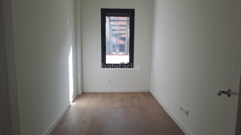 Foto 490f8b58-c8be-4dda-ab0e-3446847c400a. Piso descubre tu nuevo hogar! en La Gavarra Cornellà de Llobregat