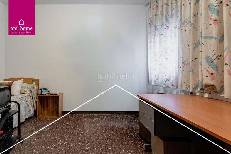 Foto b0927142-a658-4f06-bd97-ff97692ccf13. Àtic amb calefacció a La Plana Esplugues de Llobregat