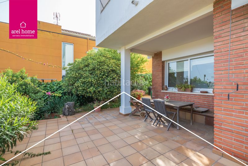 Foto f15e3964-f74d-4005-b05a-6775a26dbc90. Chalet espacio y modernidad a tu alcance. en La Plana-Bellsoleig Sant Just Desvern