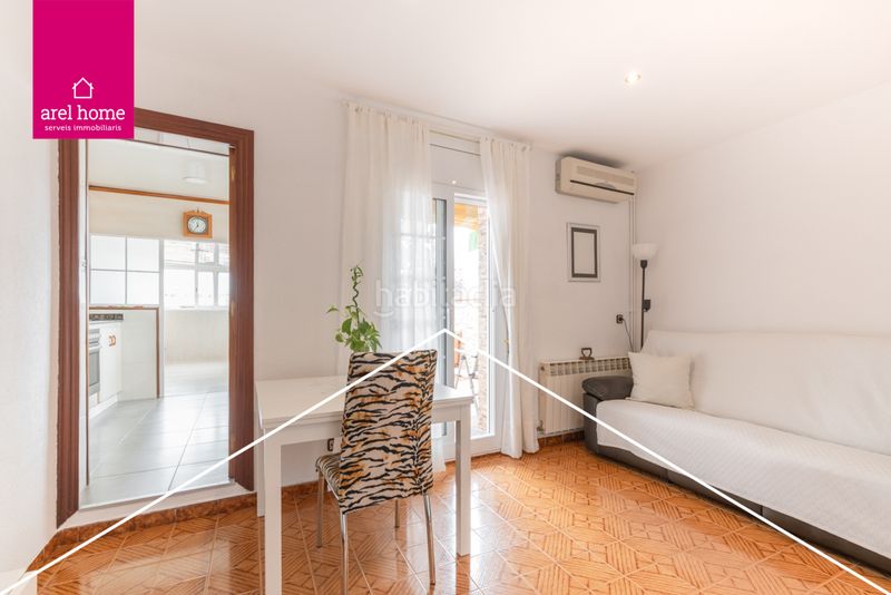 Foto 168853a1-62b9-47e6-a02b-b2055821385d. Àtic a Centre Esplugues de Llobregat