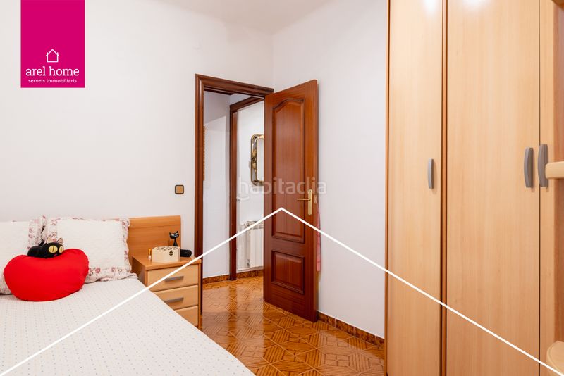 Foto 3df8e12b-f61d-43c3-bbd9-901a8c76f43d. Àtic a Centre Esplugues de Llobregat