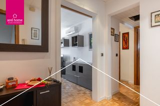 Appartamento in Centre. Luminoso piso de tres habitaciones en el centro de esplugues.