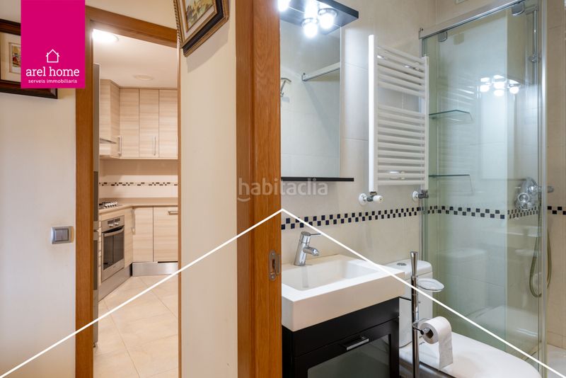 Foto cb03653a-c080-4632-8703-52267c2789d3. Etagenwohnung in Centre Esplugues de Llobregat