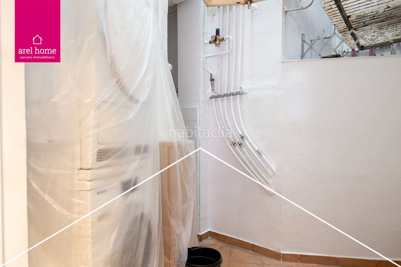 Foto e90b586d-c62f-4952-8ca9-74f3f6274979. Etagenwohnung in Centre Esplugues de Llobregat