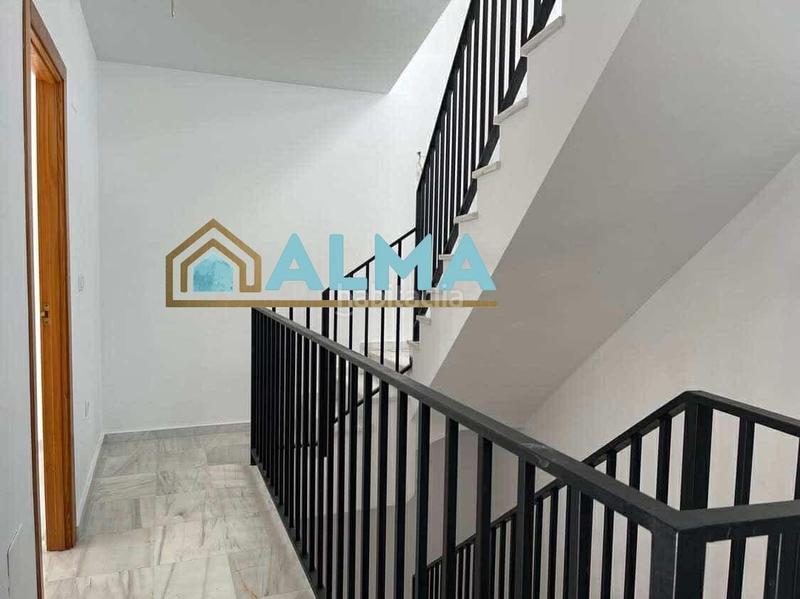 Foto 7f017e15-1136-4855-9faf-c93eb88fb075. Casa adossada a Los Pinos Algeciras