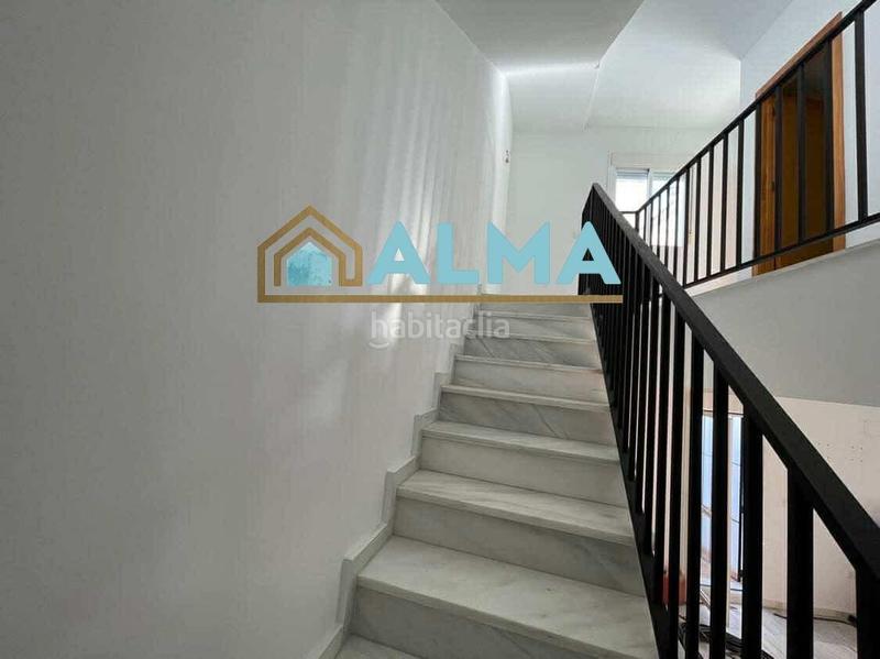 Foto 816ad7f6-8f29-4e16-84db-46101ae08e04. Casa adossada a Los Pinos Algeciras