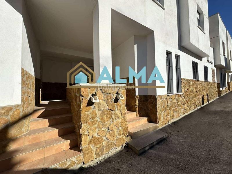 Foto 8b5b8487-8a0f-41da-ac00-1821fee39e2e. Casa adossada a Los Pinos Algeciras