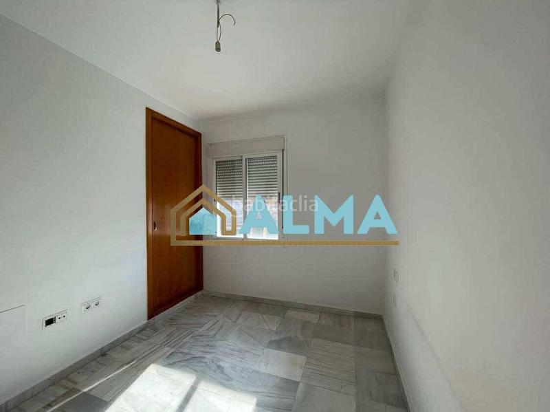 Foto a0c76347-9077-4029-a009-c0475ffba794. Casa adossada a Los Pinos Algeciras