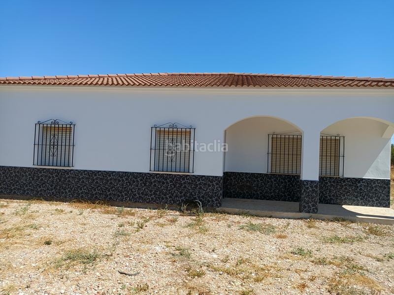 Foto c48ad086-d15c-40c3-95b6-7ced991b01c9. Chalet en Carlota (La)