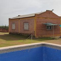 Bauernhof in Carretera palma del río 5p
