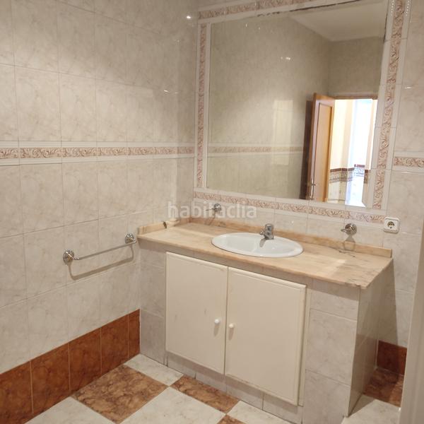 Foto 2bb86ede-7a7f-4bd9-97ad-b51daec86c2f. Casa con camino parcheggio in Villarrubia Córdoba