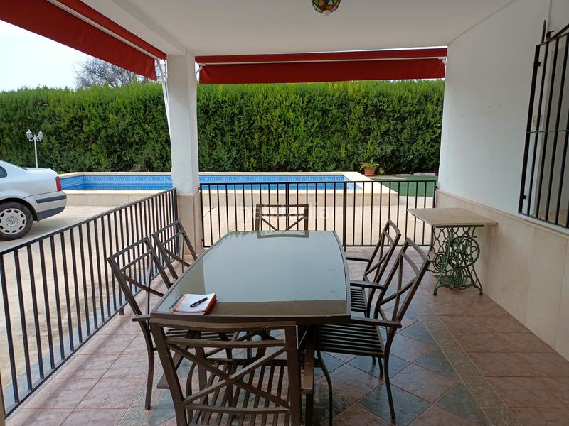 Foto 0bc047a5-9ed5-45c5-9343-fcb0bca37b0d. Xalet a casillas 3 a El Higuerón Córdoba