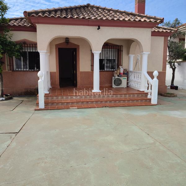 Foto 74f1fe83-764c-4b2b-befb-32ac2f8a3d55. Chalet en El Higuerón Córdoba