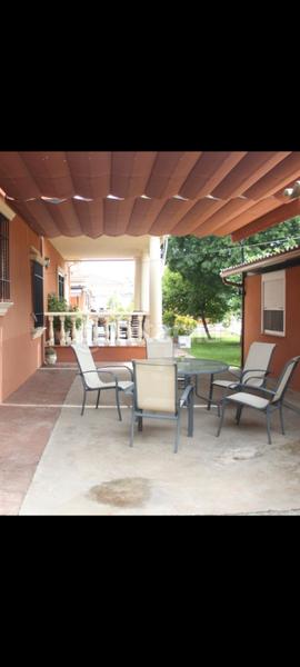 Foto b9ffaa96-253a-4c2b-a8a1-46b2c4681a42. Chalet con parcheggio in El Higuerón Córdoba