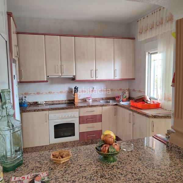 Foto 358c417c-f2b9-43c2-994b-5d49aa4b8348. Chalet con camino parcheggio piscina in El Higuerón Córdoba