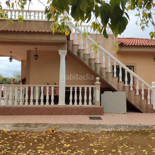 Foto 412d2b0e-e2e7-43f8-8bca-801a57dab922. Chalet con camino parcheggio piscina in El Higuerón Córdoba