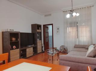 Maison à Villarrubia. Vendo casa