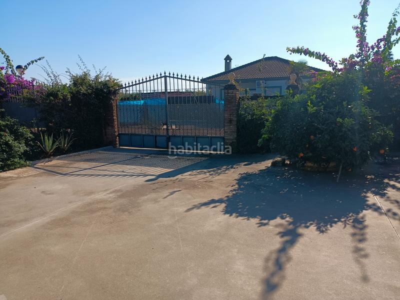 Foto b653178f-d1db-43e8-a75c-41231166880c. Chalet con parcheggio piscina in El Higuerón Córdoba