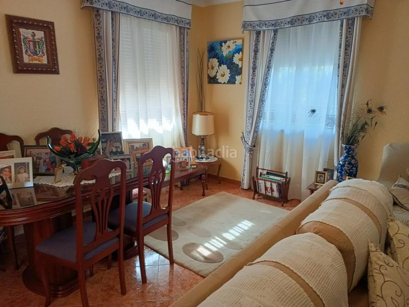 Foto d24b3c1e-dbbf-4cc0-a835-66ff27a8d081. Chalet con parcheggio piscina in El Higuerón Córdoba